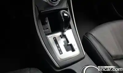Hyundai Avante 2011 1.6 автомат (гидро), миниатюра 12