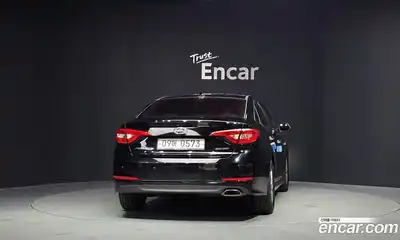 Hyundai Sonata 2016 1.6 автомат (гидро), миниатюра 4