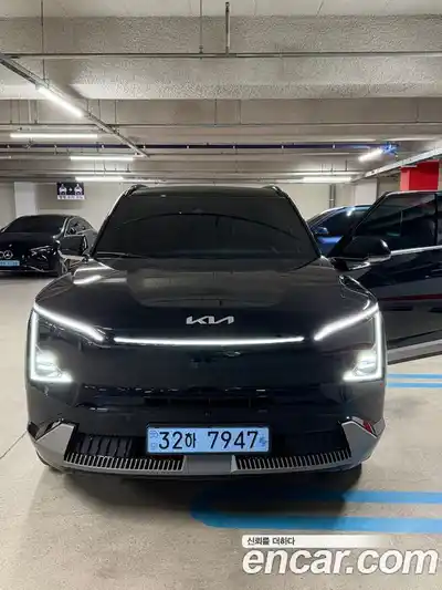 Kia EV5 2026 1.0 автомат (гидро), миниатюра 3