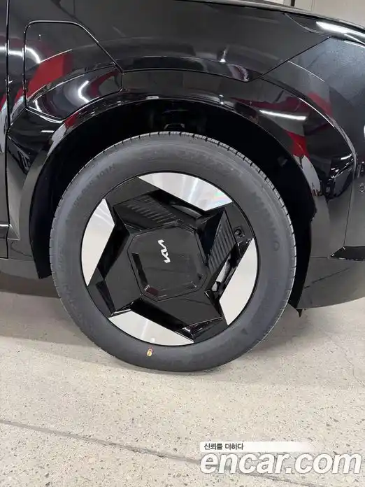 Kia EV5 2026 1.0 автомат (гидро), фото 5