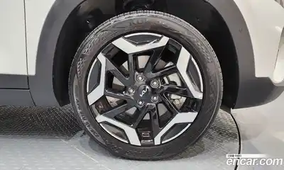 Kia Seltos 2024 1.6 автомат (гидро), миниатюра 7