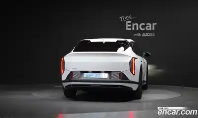 Kia EV4 2025 0.2 автомат (гидро), миниатюра 4