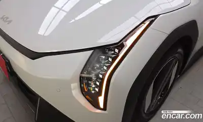 Kia EV4 2025 0.2 автомат (гидро), миниатюра 8