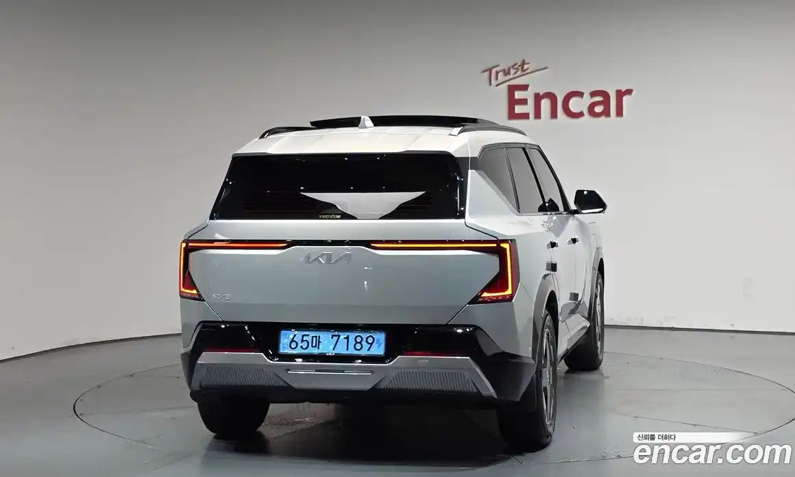Kia EV5 2025 0.2 автомат (гидро), фото 3