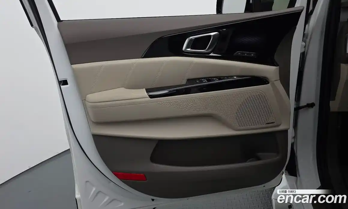 Kia Carnival 2022 3.5 автомат (гидро), фото 14