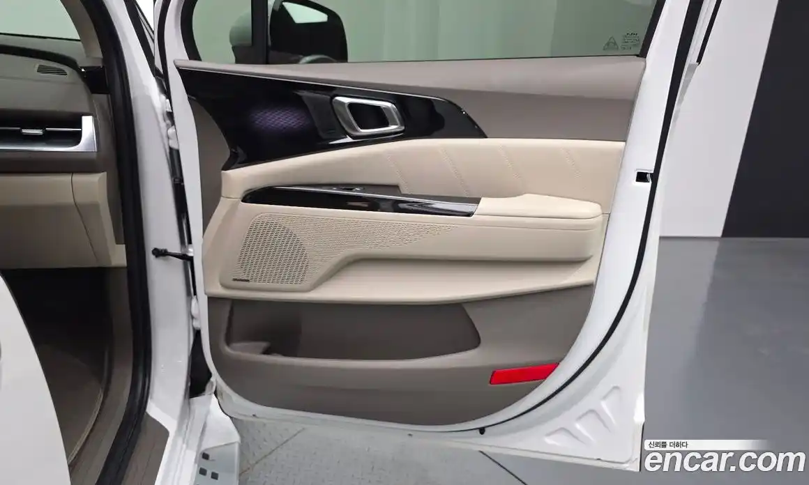Kia Carnival 2022 3.5 автомат (гидро), фото 15