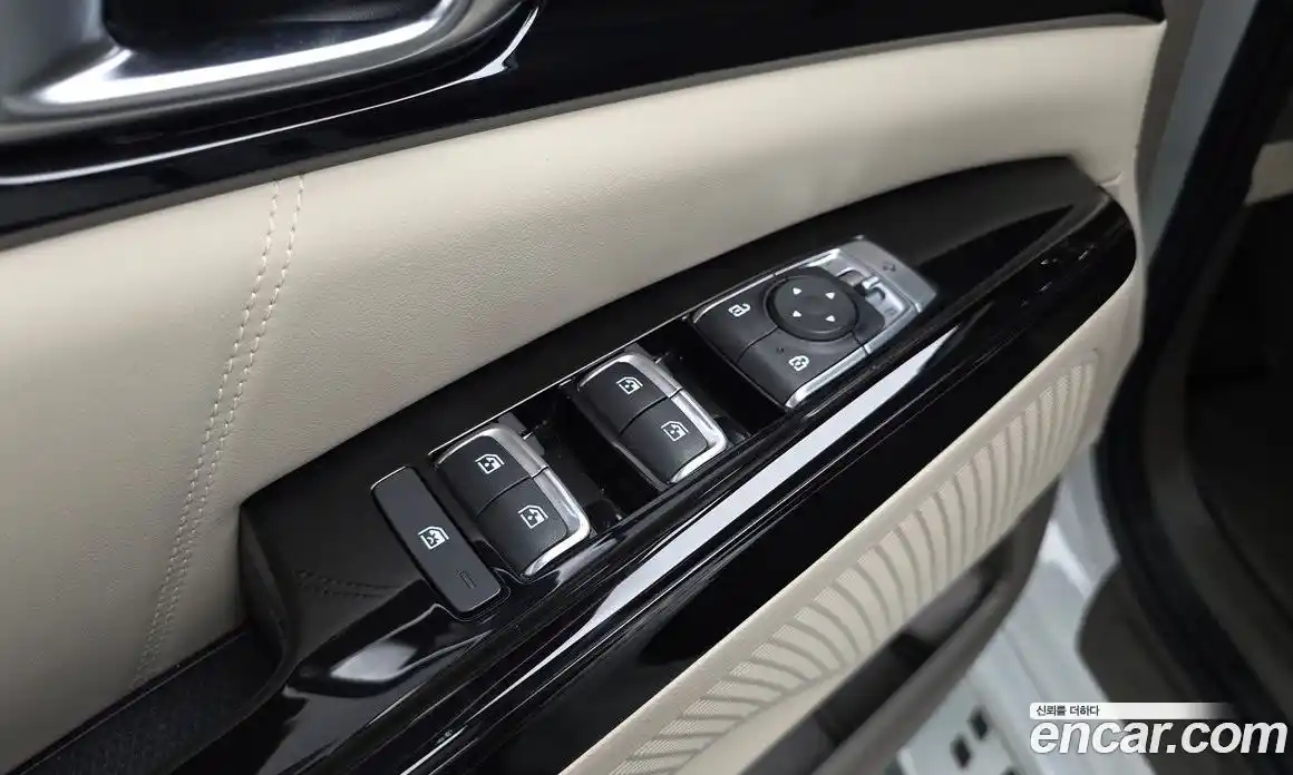 Kia Carnival 2022 3.5 автомат (гидро), фото 29