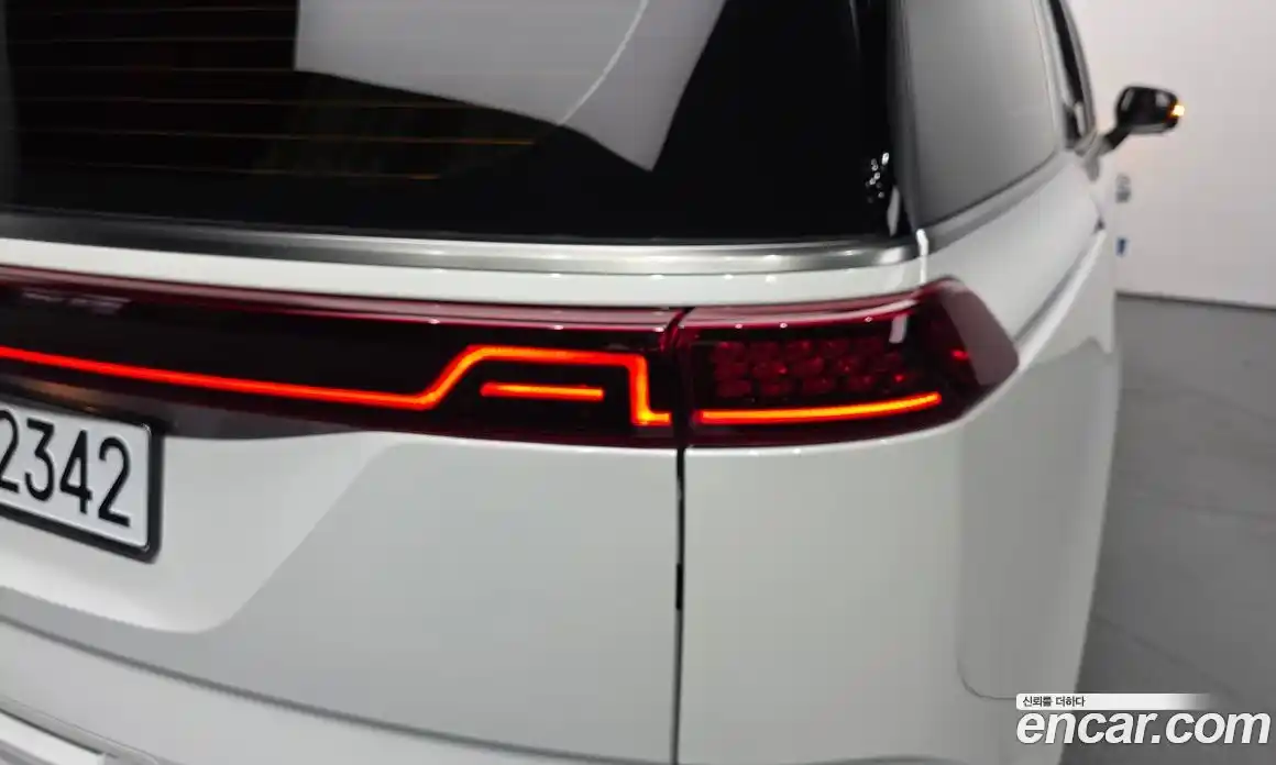 Kia Carnival 2022 3.5 автомат (гидро), фото 9