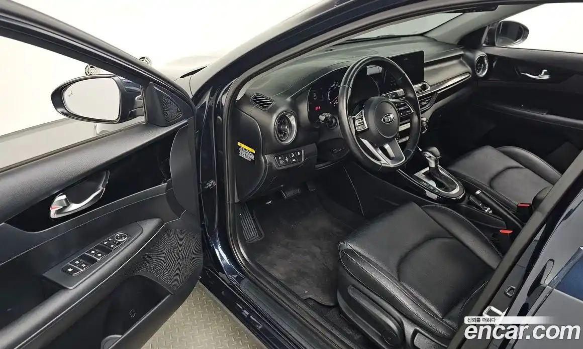 Kia K3 2019 1.6 автомат (гидро), фото 12