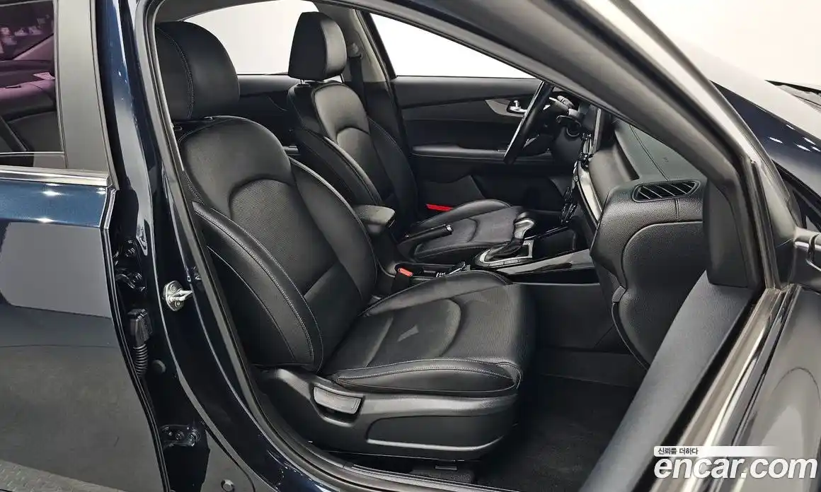 Kia K3 2019 1.6 автомат (гидро), фото 14