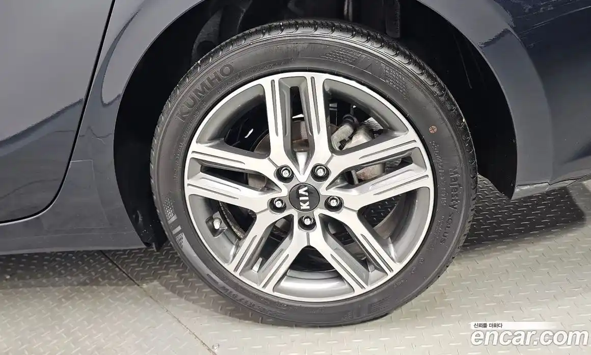 Kia K3 2019 1.6 автомат (гидро), фото 6