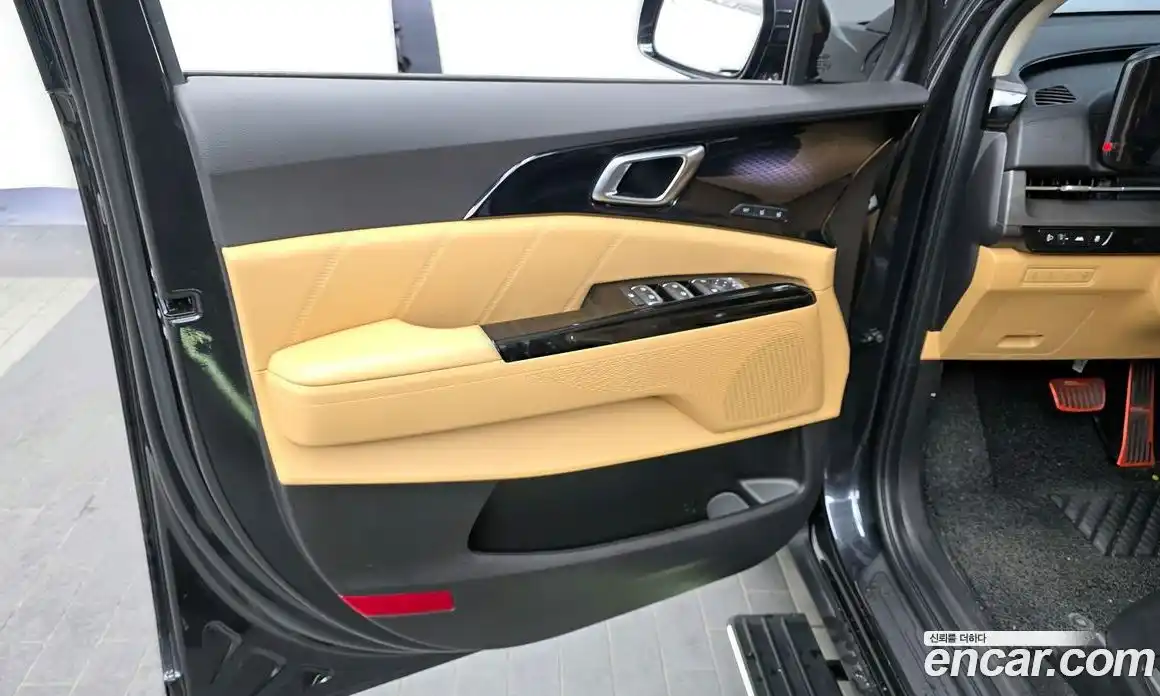 Kia Carnival 2021 2.2 автомат (гидро), фото 14