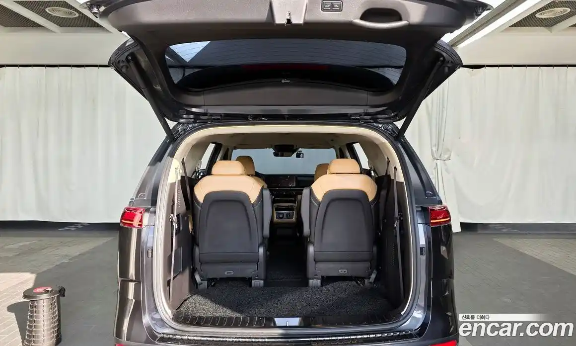 Kia Carnival 2021 2.2 автомат (гидро), фото 26
