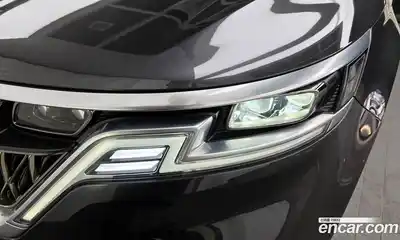 Kia Carnival 2021 2.2 автомат (гидро), миниатюра 8