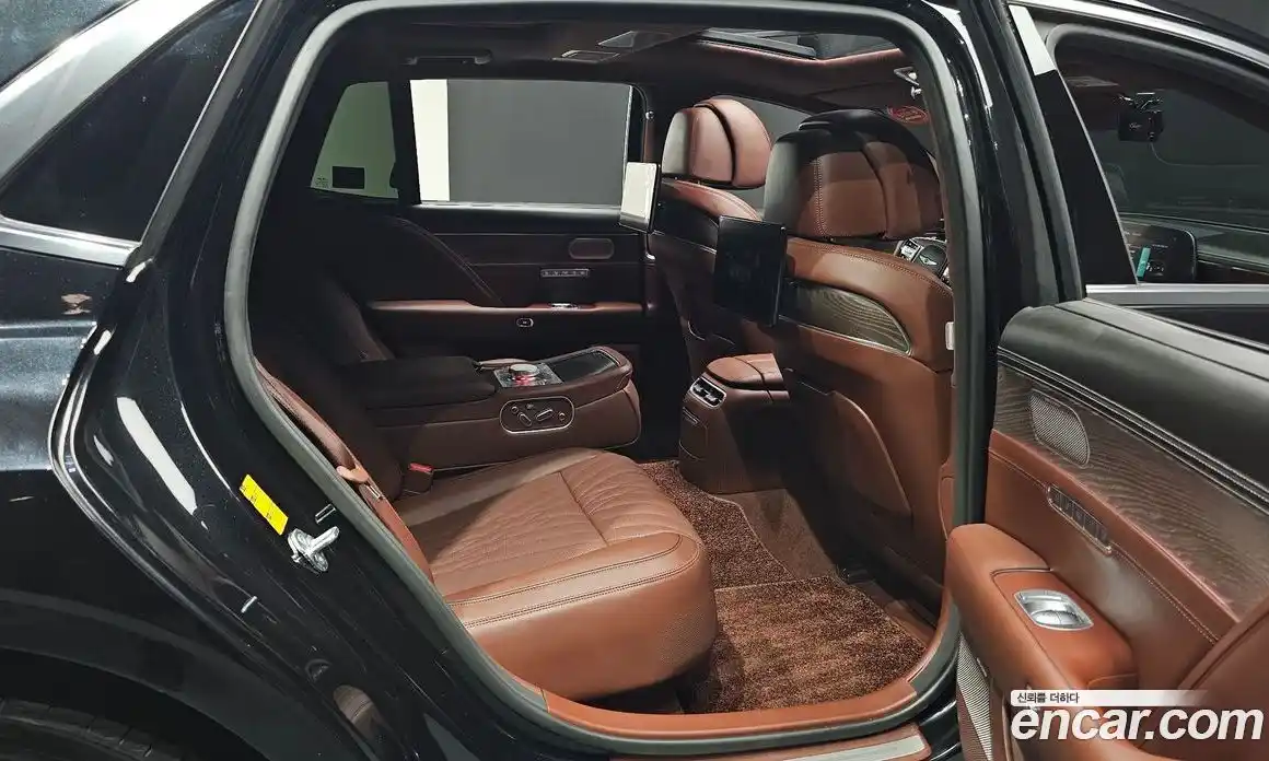 Genesis G90 2023 3.5 автомат (гидро), фото 16