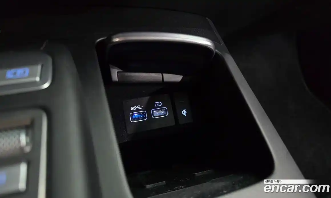 Genesis GV70 2021 2.5 автомат (гидро), фото 18