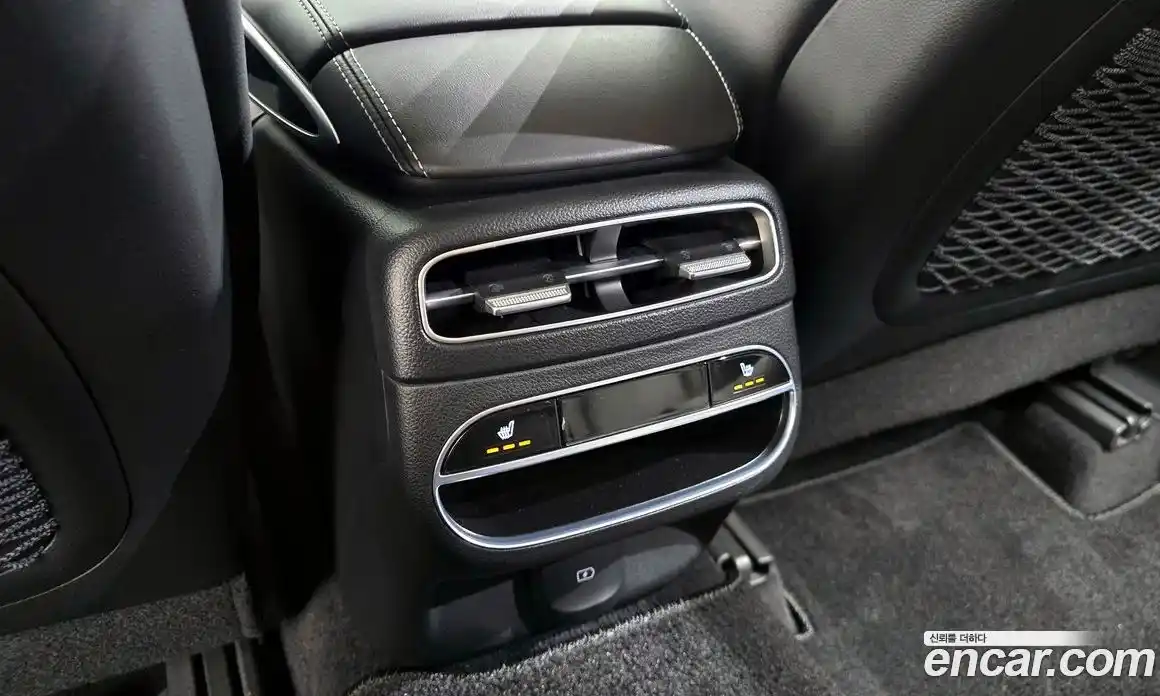 Genesis GV70 2021 2.5 автомат (гидро), фото 30