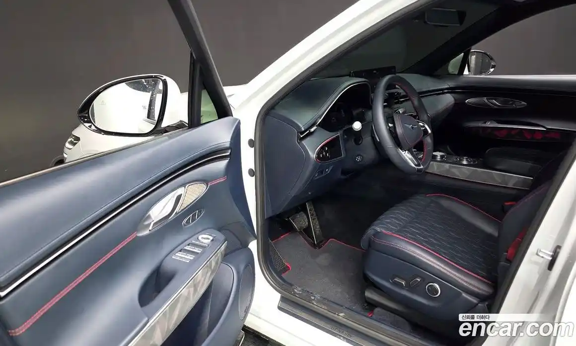 Genesis GV70 2021 2.5 автомат (гидро), фото 13