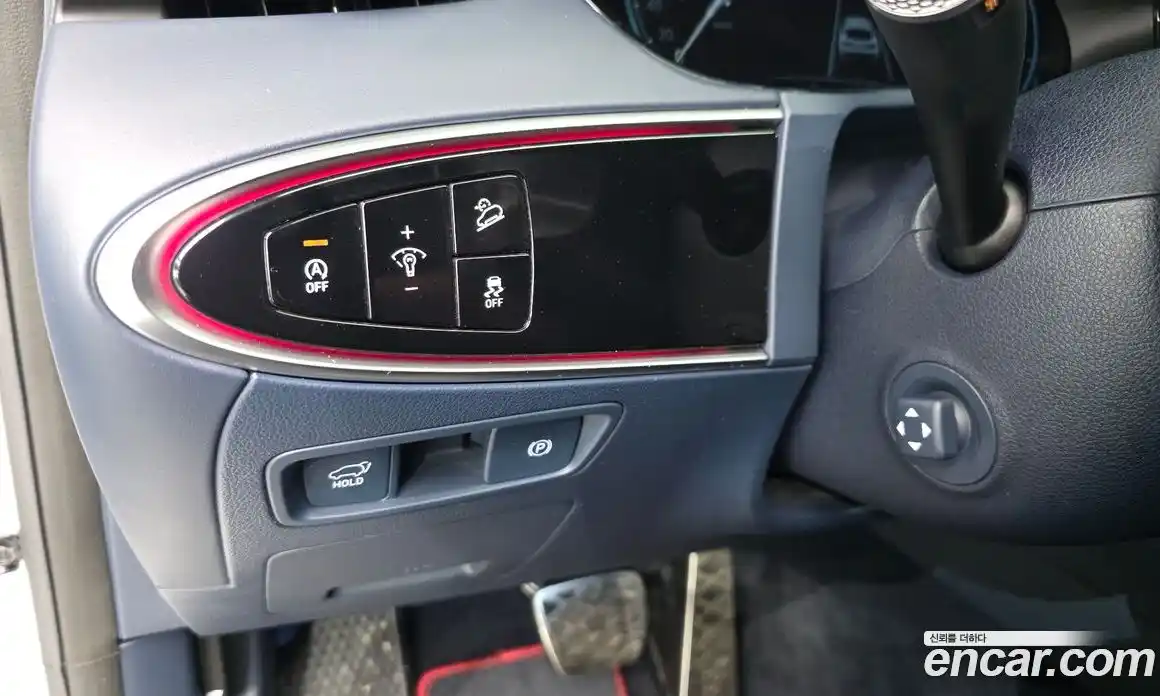 Genesis GV70 2021 2.5 автомат (гидро), фото 25