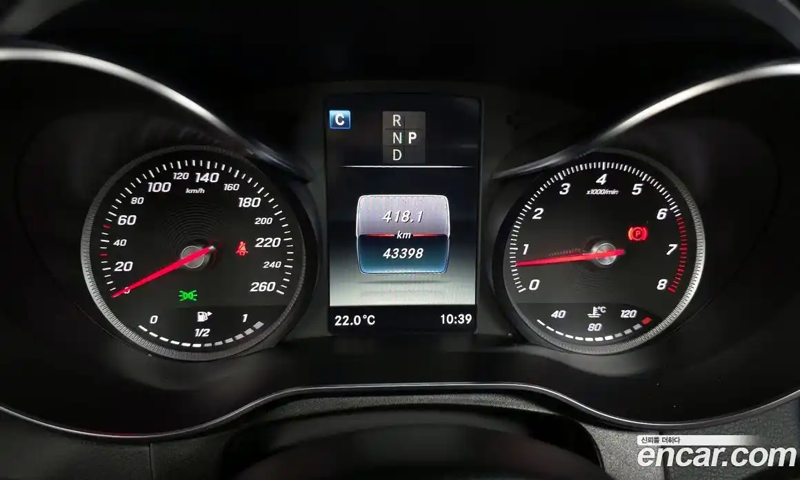 Mercedes-Benz GLC-Class 2019 2.0 гидро, фото 11 Mercedes-Benz GLC-Class 2019 2.0 гидро, фото 11