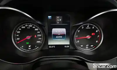 Mercedes-Benz GLC-Class 2019 2.0 гидро, миниатюра 11 Mercedes-Benz GLC-Class 2019 2.0 гидро, миниатюра 11