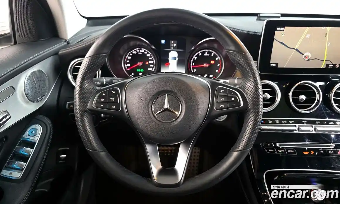 Mercedes-Benz GLC-Class 2019 2.0 гидро, фото 19 Mercedes-Benz GLC-Class 2019 2.0 гидро, фото 19