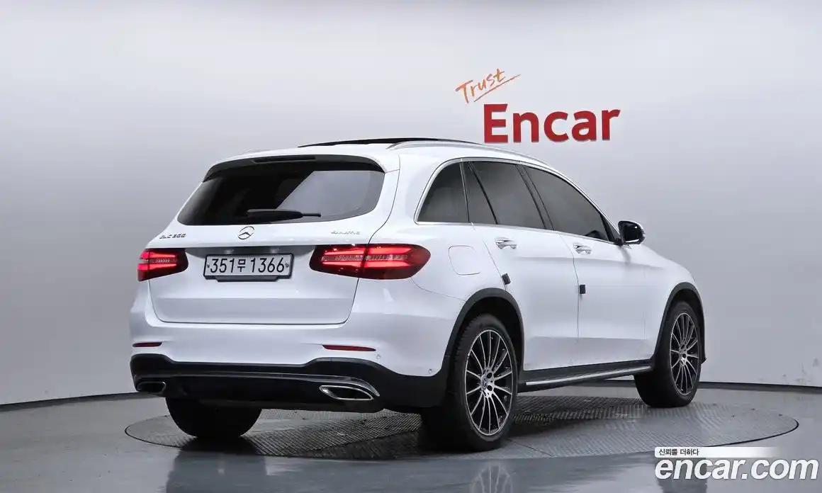 Mercedes-Benz GLC-Class 2019 2.0 гидро, фото 2 Mercedes-Benz GLC-Class 2019 2.0 гидро, фото 2