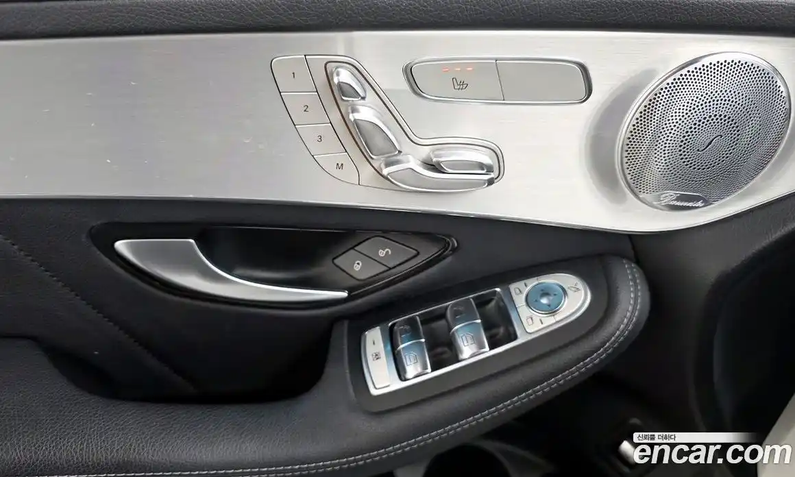 Mercedes-Benz GLC-Class 2019 2.0 гидро, фото 30 Mercedes-Benz GLC-Class 2019 2.0 гидро, фото 30