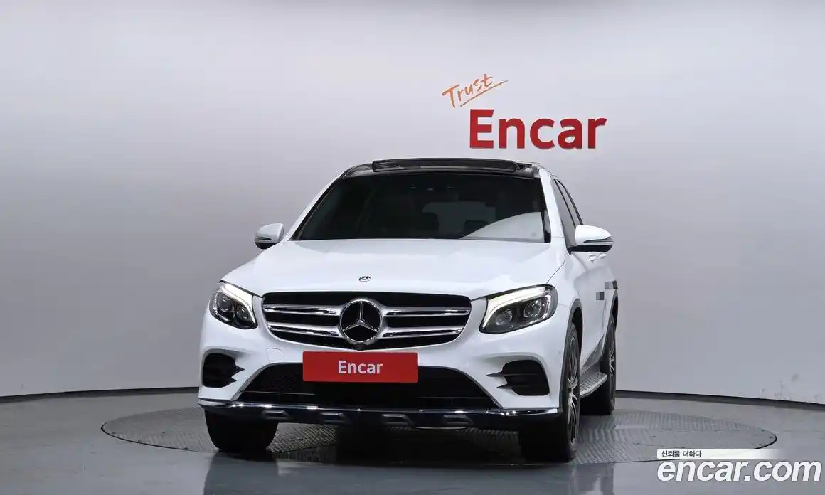 Mercedes-Benz GLC-Class 2019 2.0 гидро, фото 3 Mercedes-Benz GLC-Class 2019 2.0 гидро, фото 3