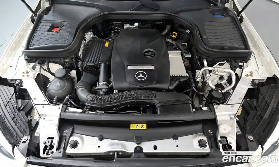 Mercedes-Benz GLC-Class 2019 2.0 гидро, фото 6 Mercedes-Benz GLC-Class 2019 2.0 гидро, фото 6