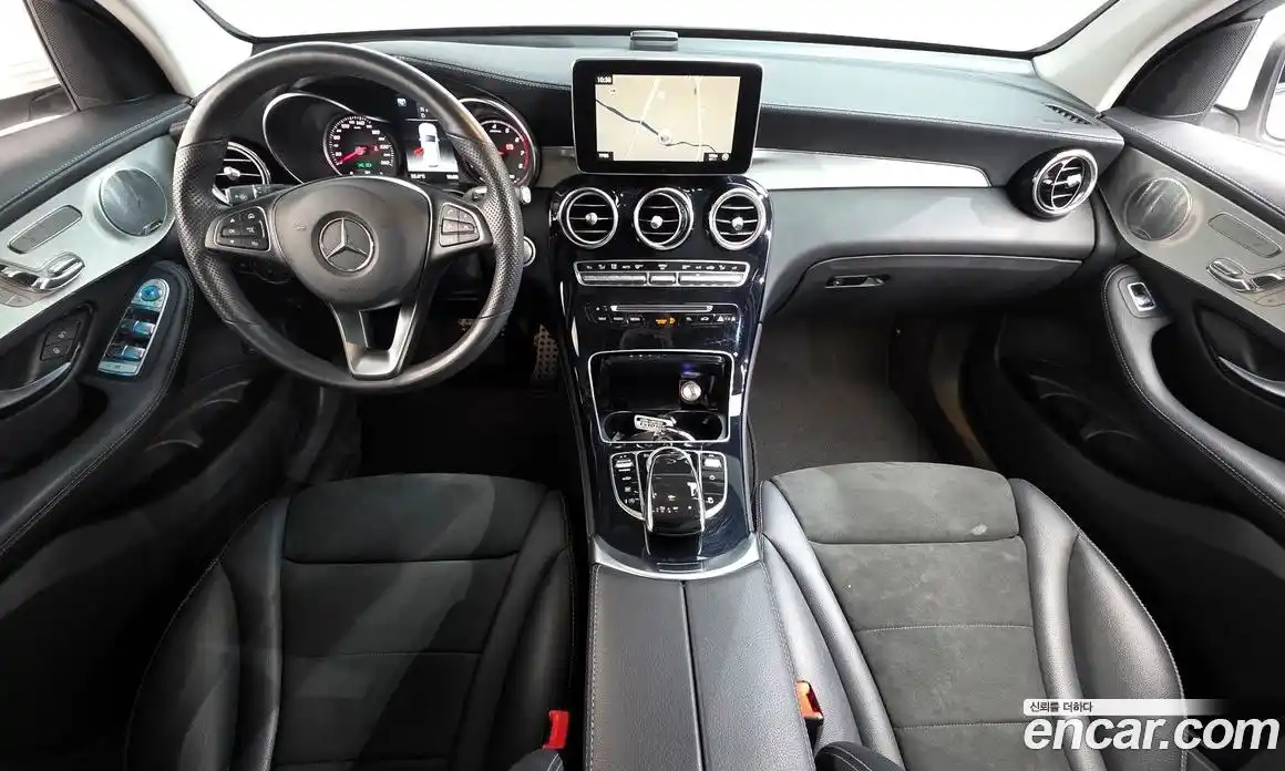 Mercedes-Benz GLC-Class 2019 2.0 гидро, фото 10 Mercedes-Benz GLC-Class 2019 2.0 гидро, фото 10