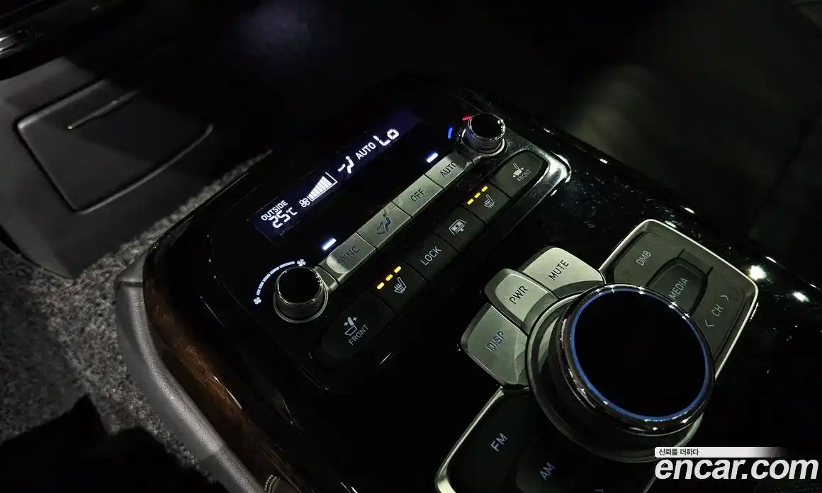 Genesis G90 2020 3.8 автомат (гидро), фото 26