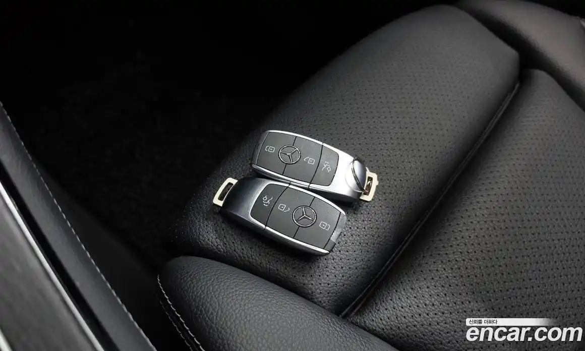 Mercedes-Benz GLC-Class 2020 2.0 гидро, фото 21 Mercedes-Benz GLC-Class 2020 2.0 гидро, фото 21