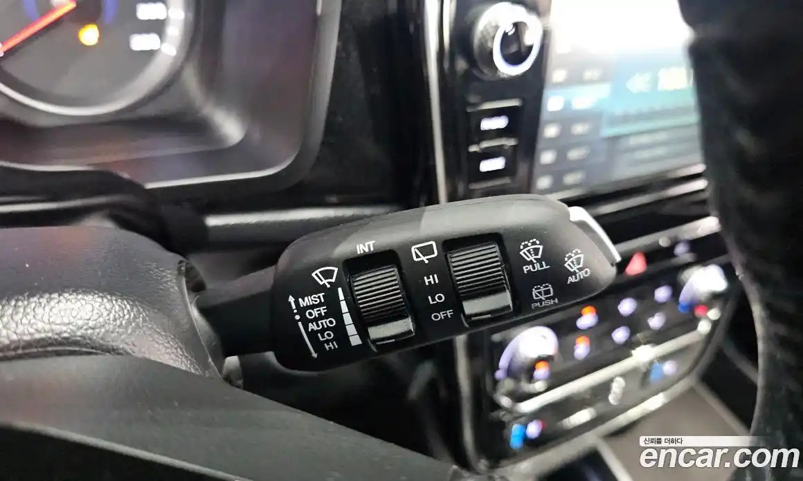 SsangYong TIBOLI 2019 1.5 автомат (гидро), фото 17