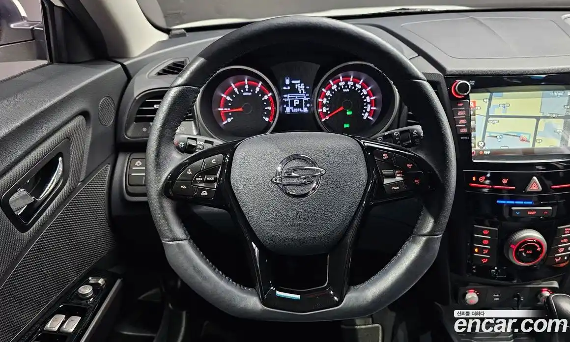 SsangYong TIBOLI 2018 1.6 автомат (гидро), фото 13