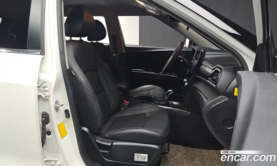 SsangYong TIBOLI 2019 1.5 автомат (гидро), фото 13