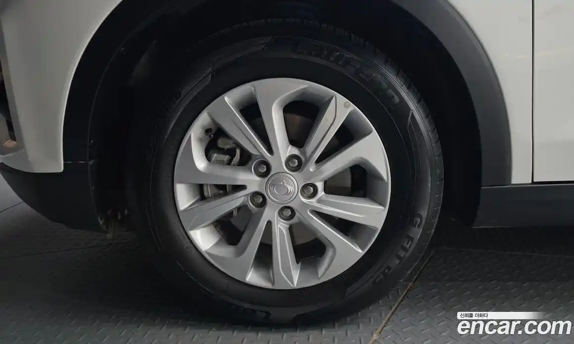 SsangYong TIBOLI 2019 1.5 автомат (гидро), фото 5
