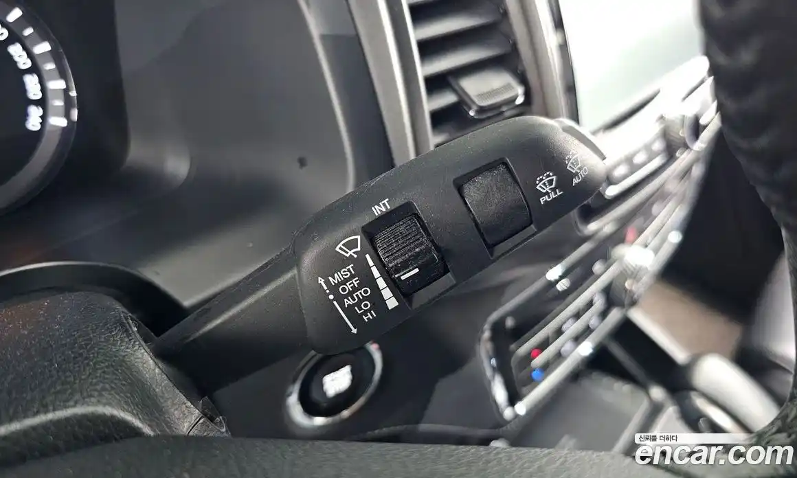 SsangYong Rexton 2021 2.2 автомат (гидро), фото 15
