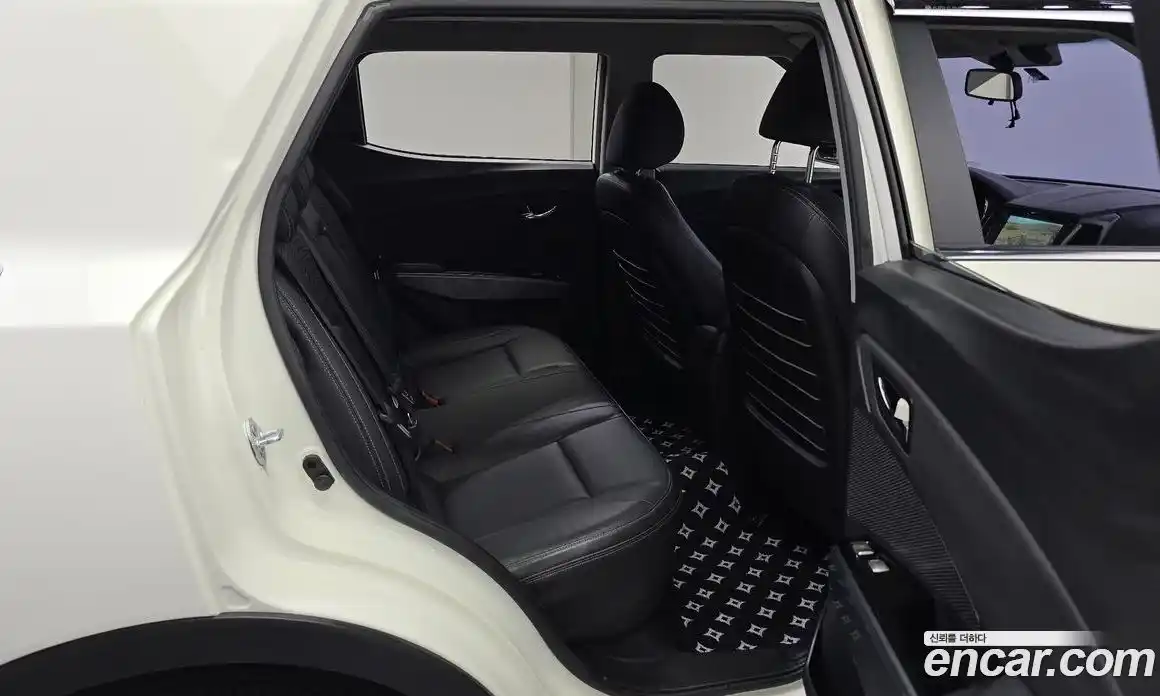 SsangYong TIBOLI 2017 1.6 автомат (гидро), фото 17