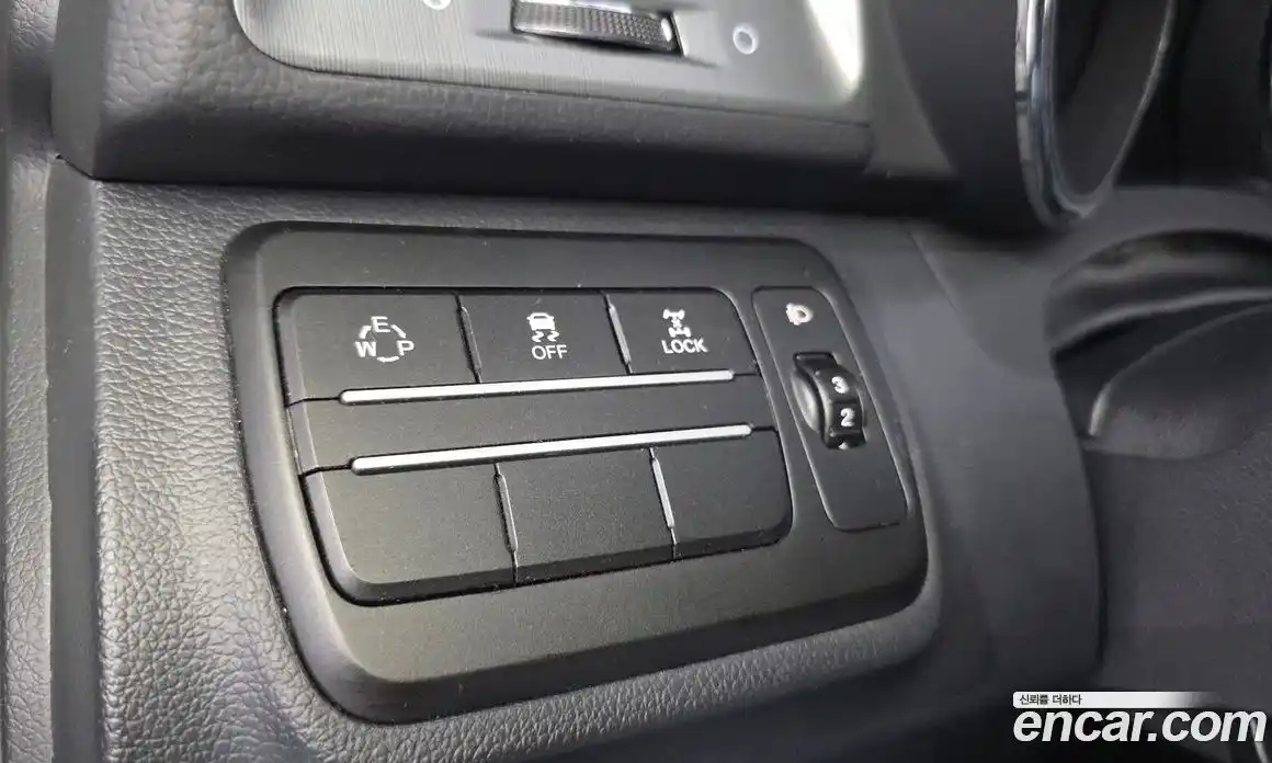 SsangYong TIBOLI 2017 1.6 автомат (гидро), фото 20