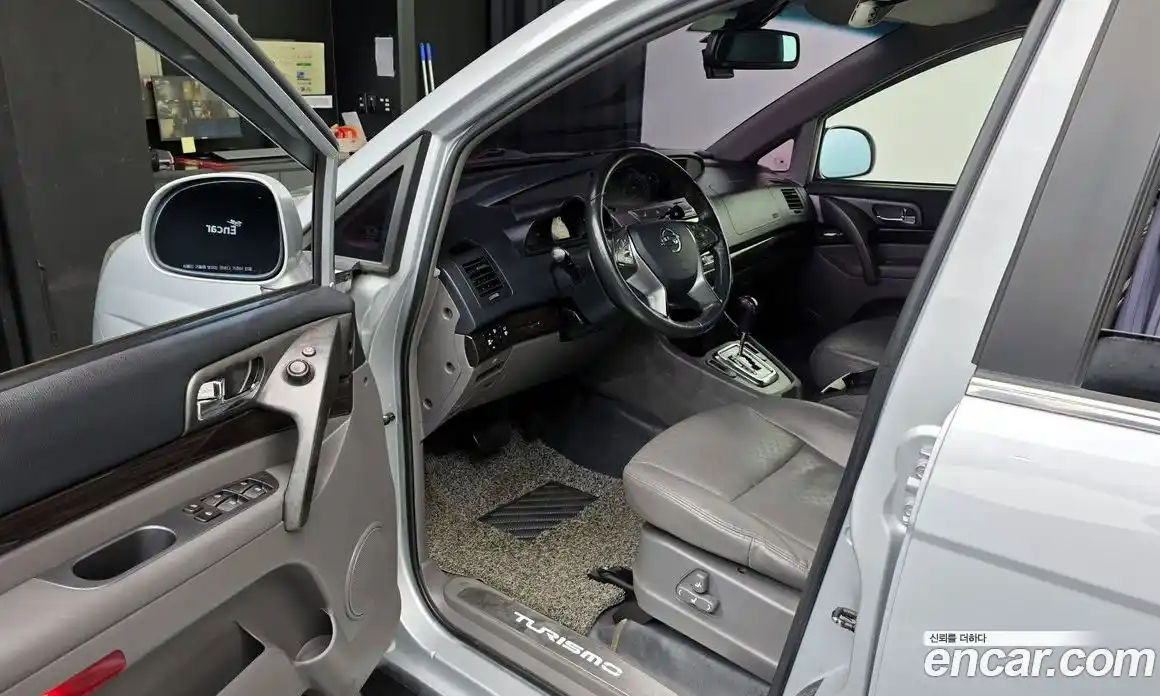 SsangYong Korando 2016 2.2 автомат (гидро), фото 10