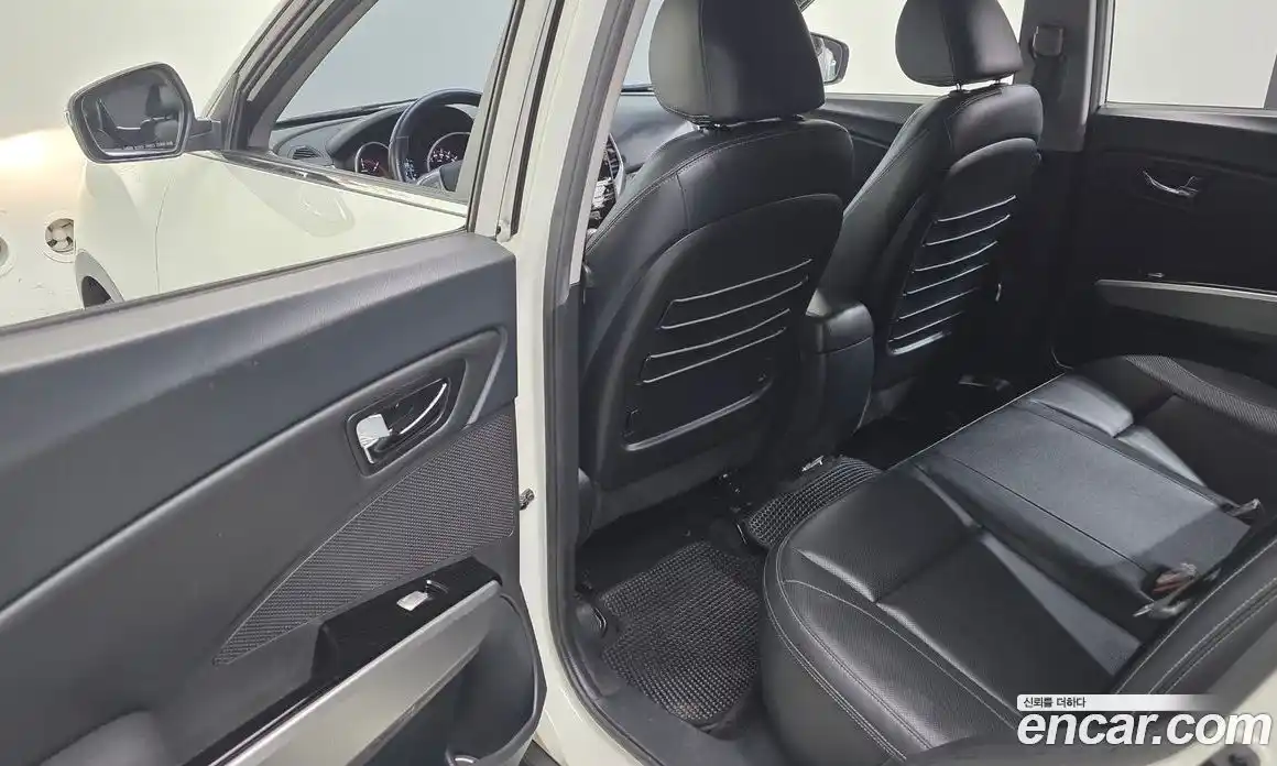 SsangYong TIBOLI 2016 1.6 автомат (гидро), фото 28