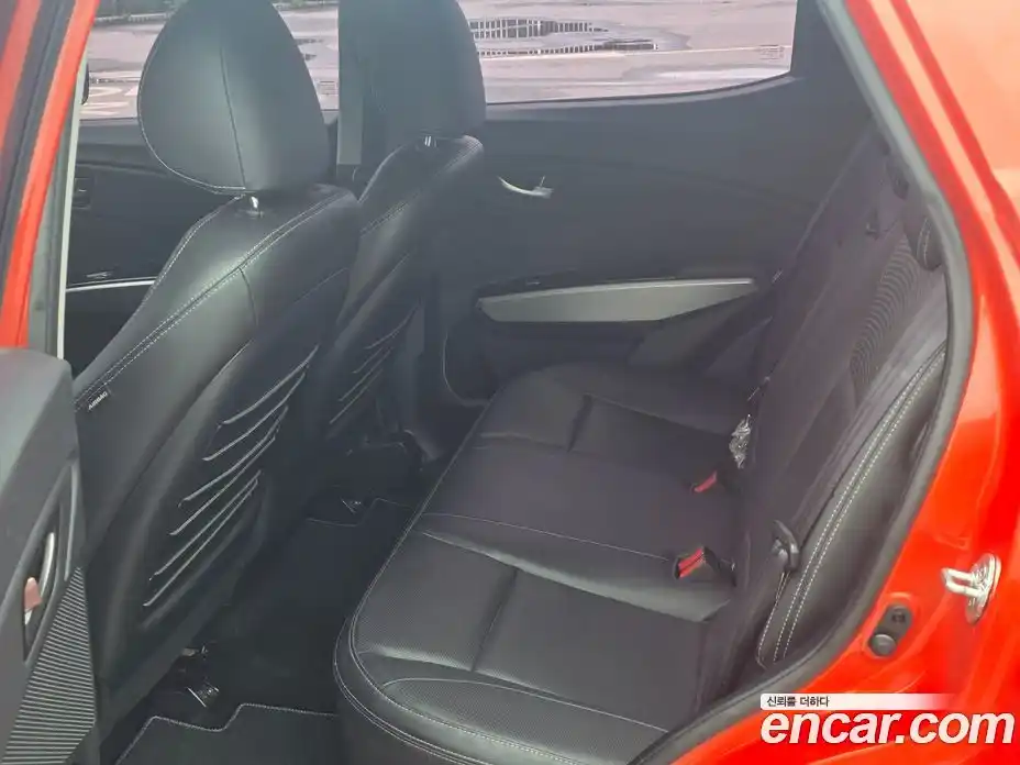 SsangYong TIBOLI 2019 1.6 автомат (гидро), фото 11
