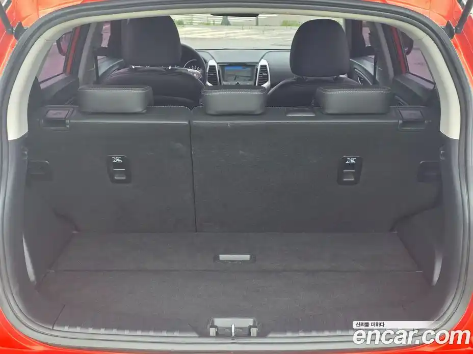 SsangYong TIBOLI 2019 1.6 автомат (гидро), фото 12