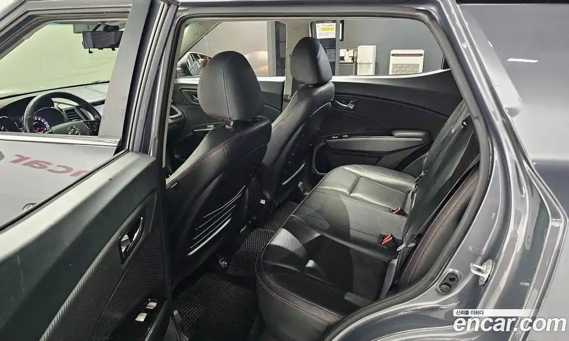 SsangYong TIBOLI 2016 1.6 автомат (гидро), фото 16