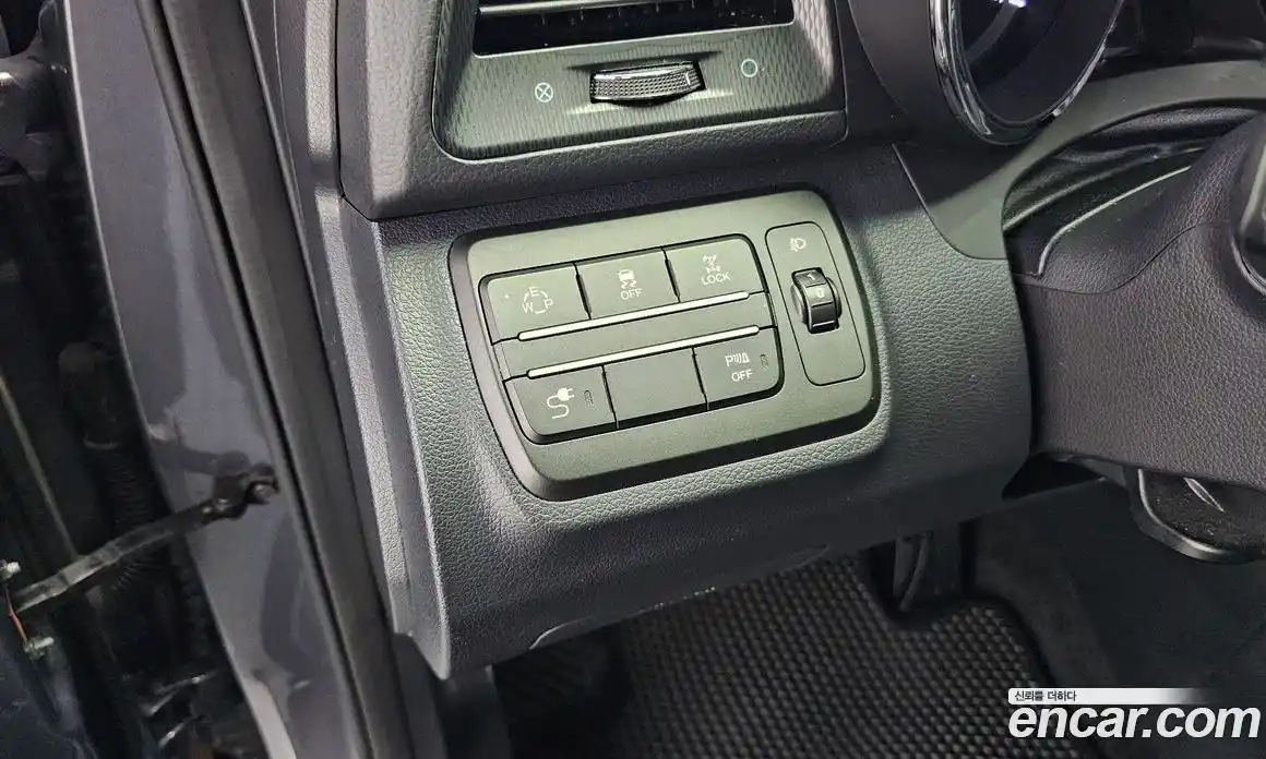 SsangYong TIBOLI 2016 1.6 автомат (гидро), фото 23
