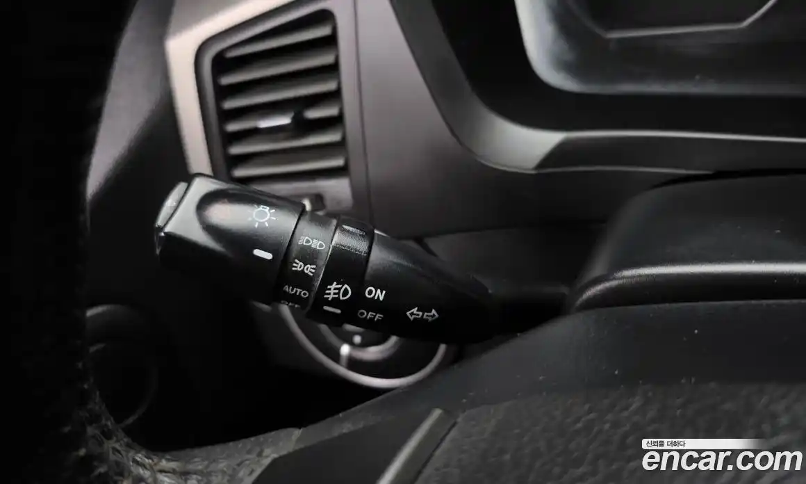 SsangYong Korando 2012 2.0 автомат (гидро), фото 16