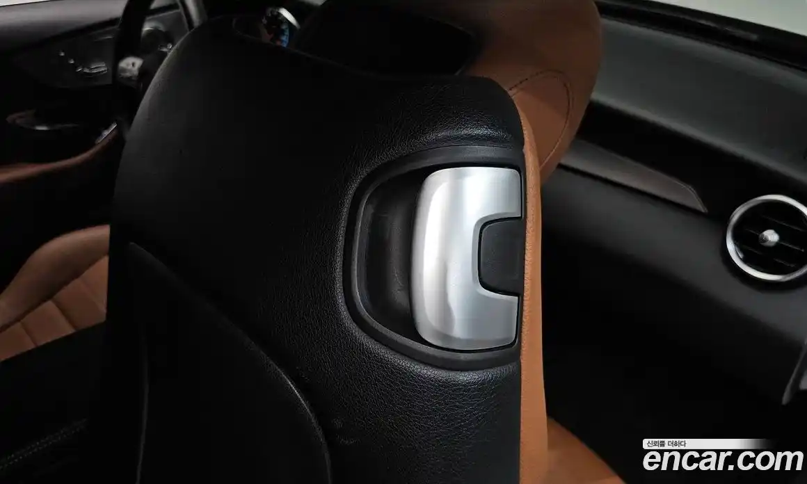 Mercedes-Benz C-Class 2020 2.0 гидро, фото 38 Mercedes-Benz C-Class 2020 2.0 гидро, фото 38