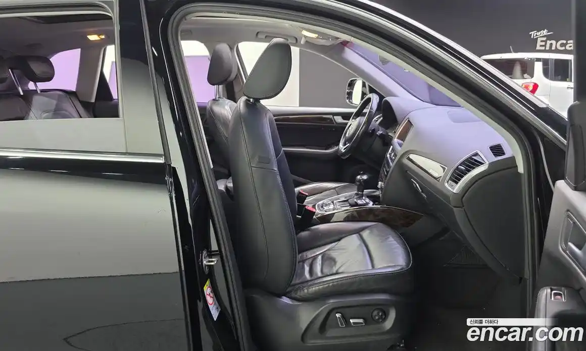 Audi Q5 2015 2.0 автомат (гидро), фото 12