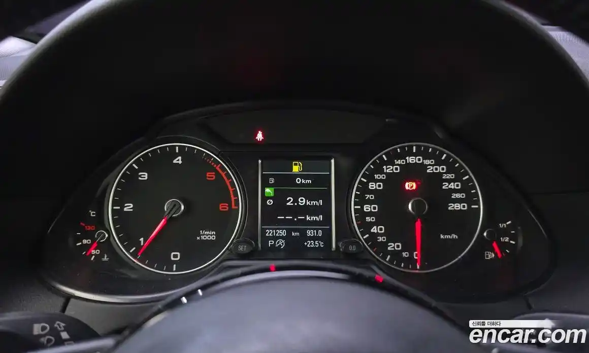 Audi Q5 2015 2.0 автомат (гидро), фото 8